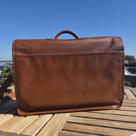 NEW, Vintage Coach, Organizer Brief - Picture 5 of 16